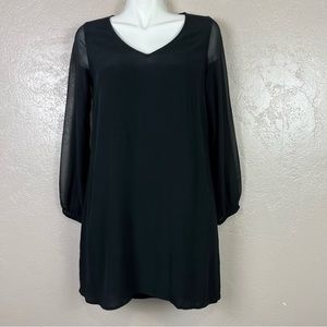 Express women long‎ sleeve V-neck mini black dress size Xsmall